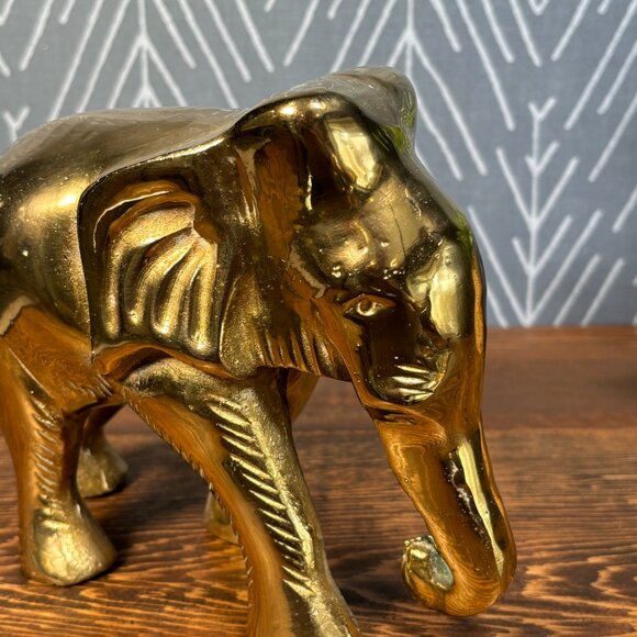 Vintage Brass Elephant Figurine Solid Heavy Sculpture - Picture 16 of 17